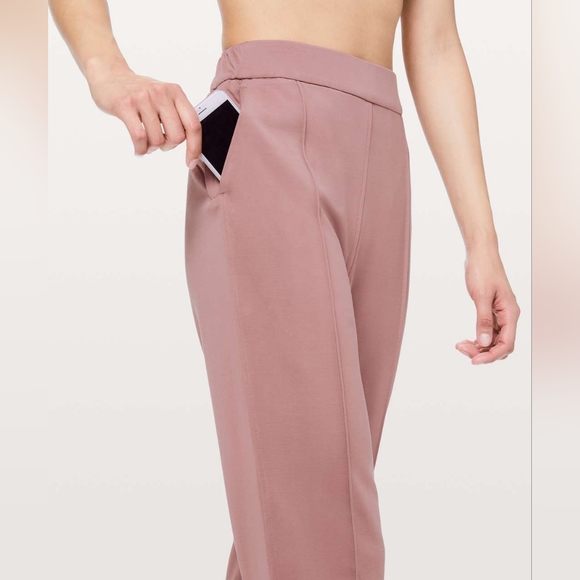 Lululemon Lisse Jogger *the lab - Picture 3 of 14